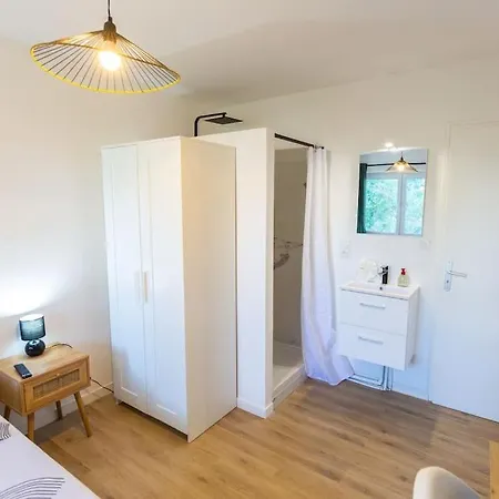 T5, 4 Chambres, St Charles/joliette Wifi, Terrasse