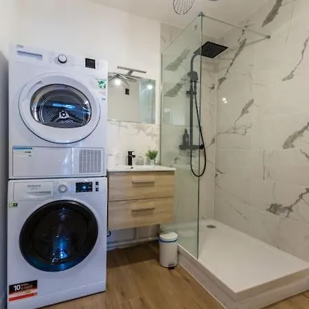 Apartment T5, 4 Chambres, St Charles/joliette Wifi, Terrasse Marseille