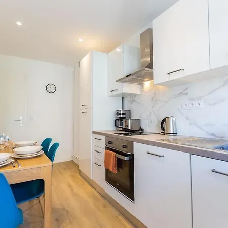 T5, 4 Chambres, St Charles/joliette Wifi, Terrasse Apartment *